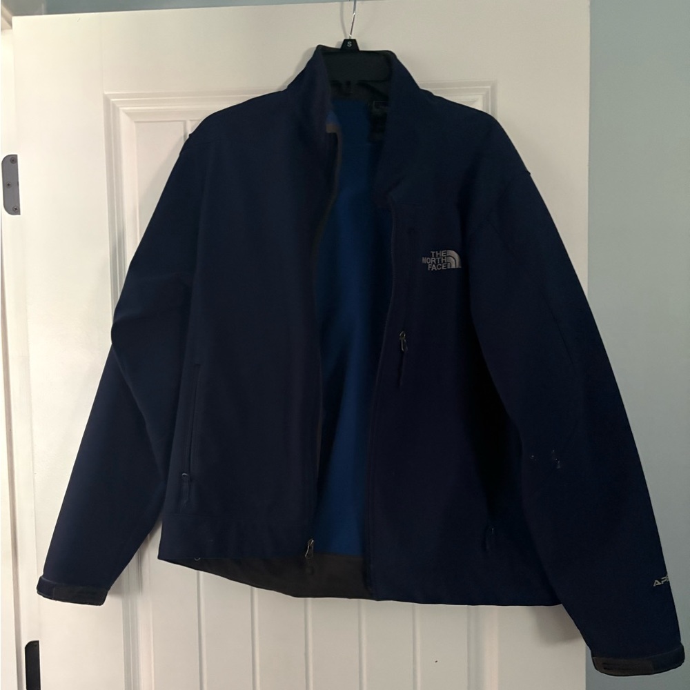 The North Face Men's Navy Performance Jacket